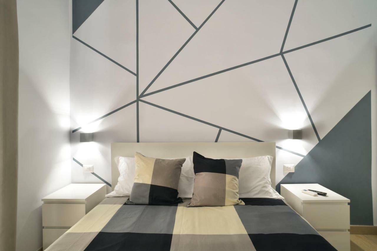 B&B Emme21 Napoli Bagian luar foto